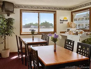 Days Hotel